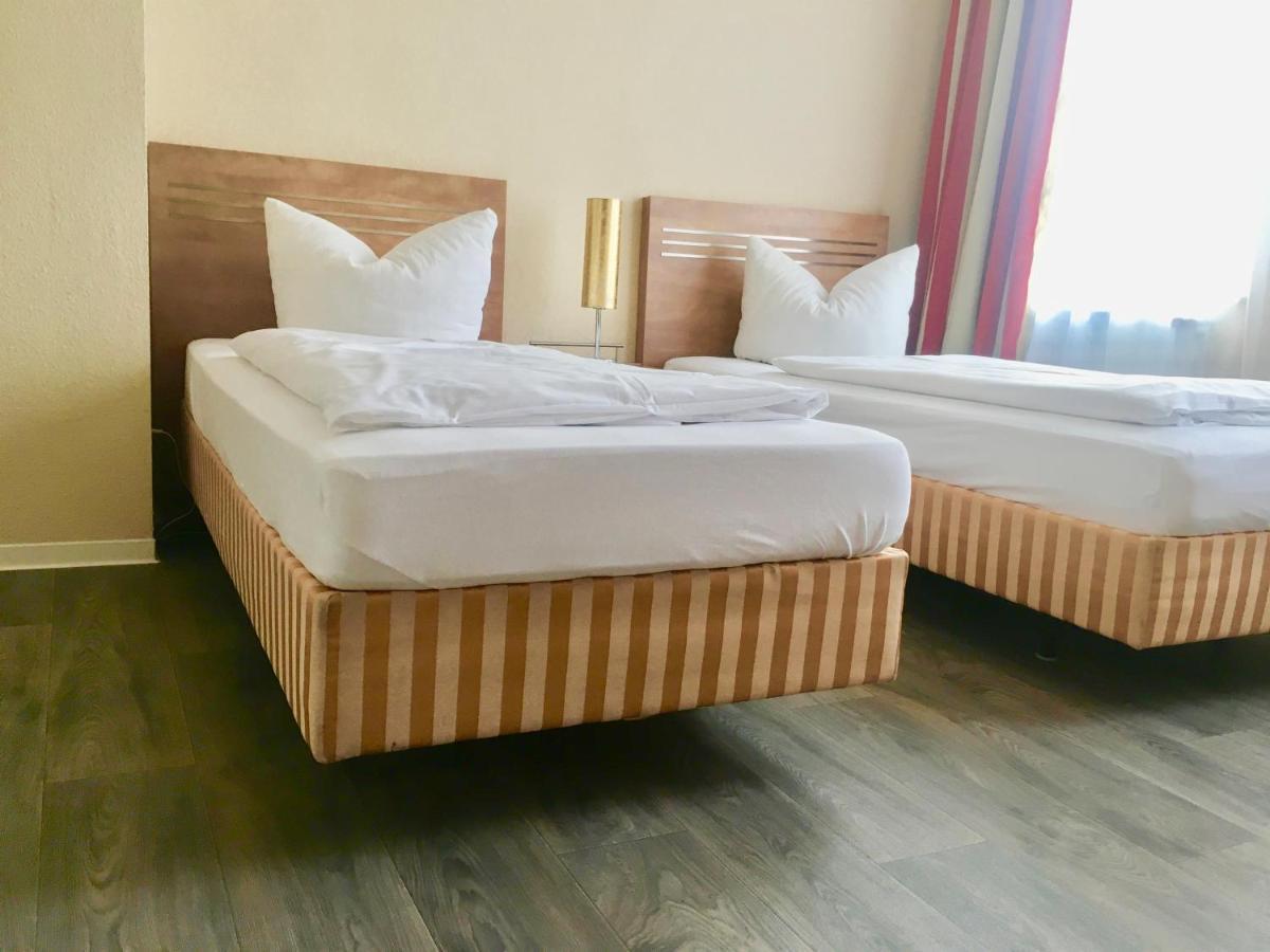 Pension Am Pollingpark Haus II Dessau-Rosslau Екстериор снимка